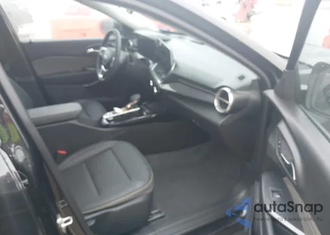 2025 Chevrolet Trax Fwd Activ from USA, damaged, VIN KL77LKEP2SC157728